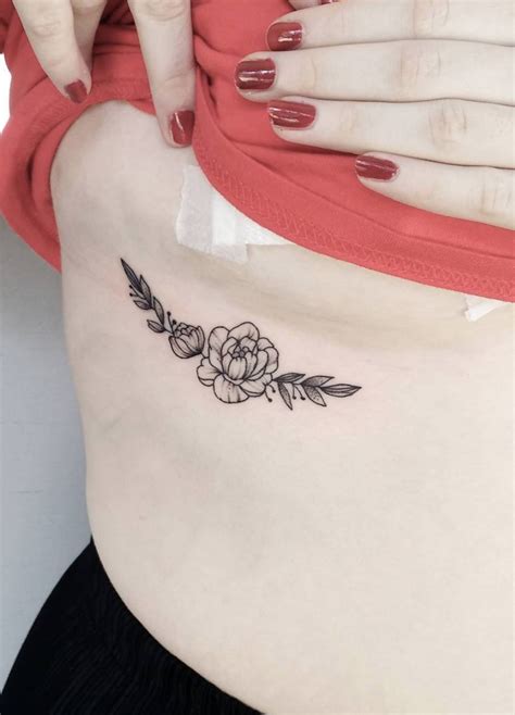 small underboob tattoo|36 Underboob tattoos ideas 